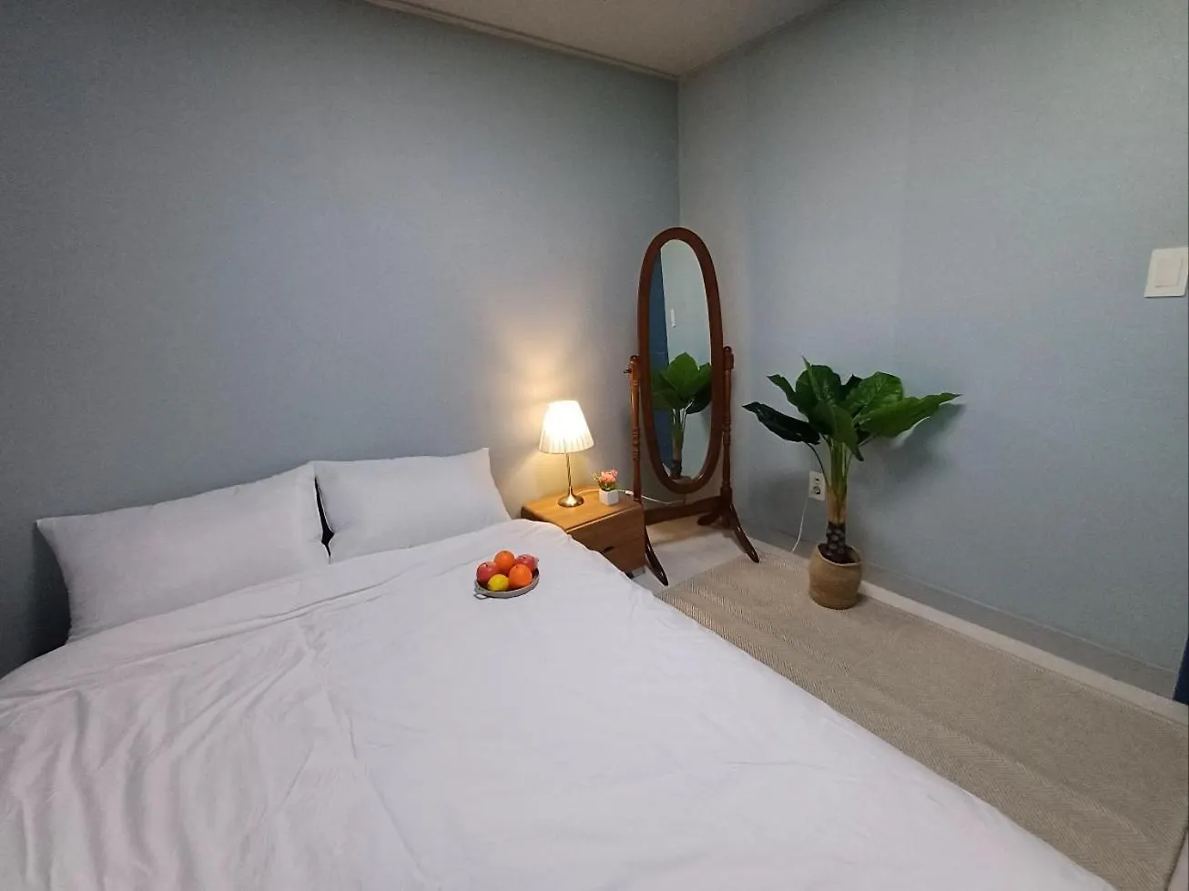 8#Seoul#Daelim Station#Two Room#Free Wifi#Netflix