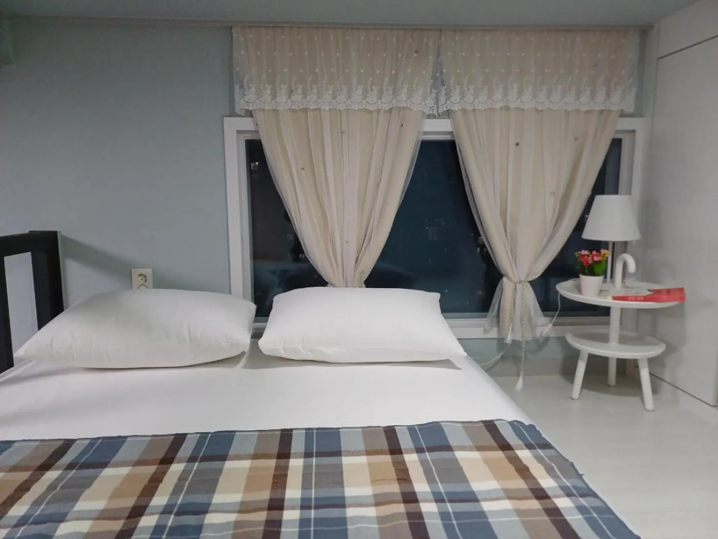 8#Seoul#Daelim Station#Two Room#Free Wifi#Netflix South Korea